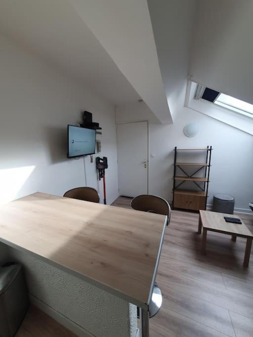 Apartmán Le Studio Du Moulin Charleville-Mézières Exteriér fotografie
